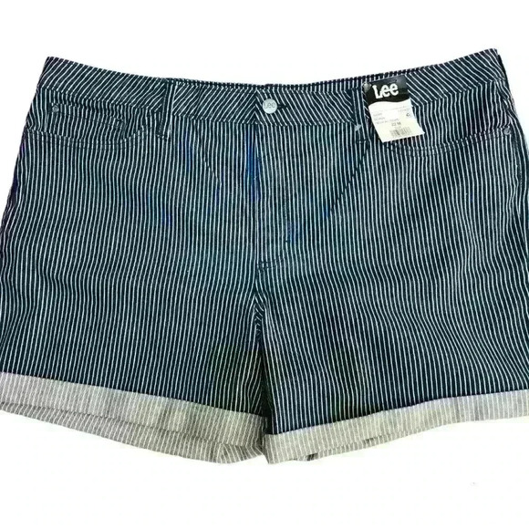 Lee Womens Plus Midrise Regular Fit Blue Railroad Striped Denim Shorts Size 22 M - Picture 4 of 7